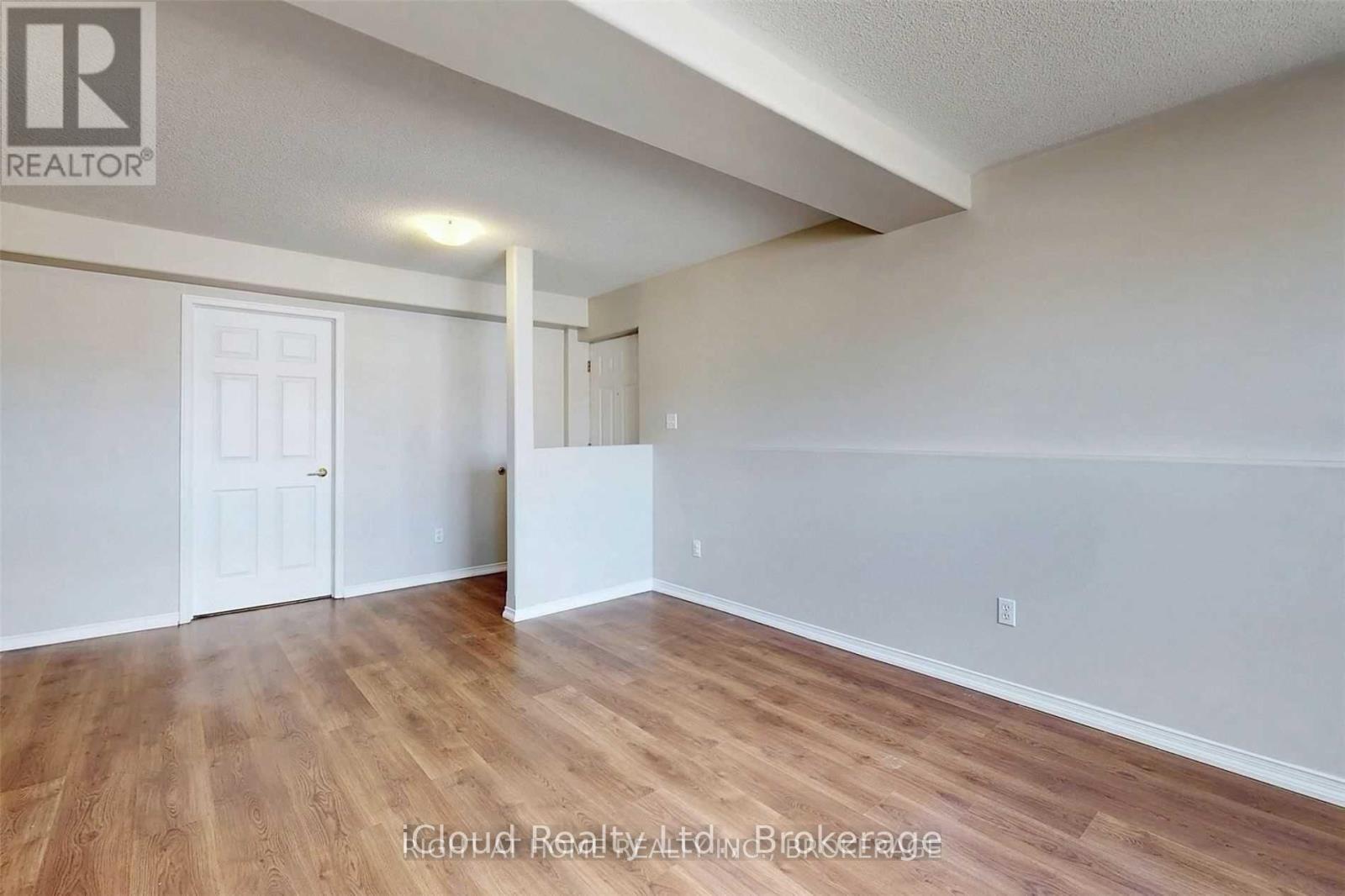 Lower - 229 Dunsmore Lane, Barrie, Ontario  L4M 7A3 - Photo 8 - S12417231