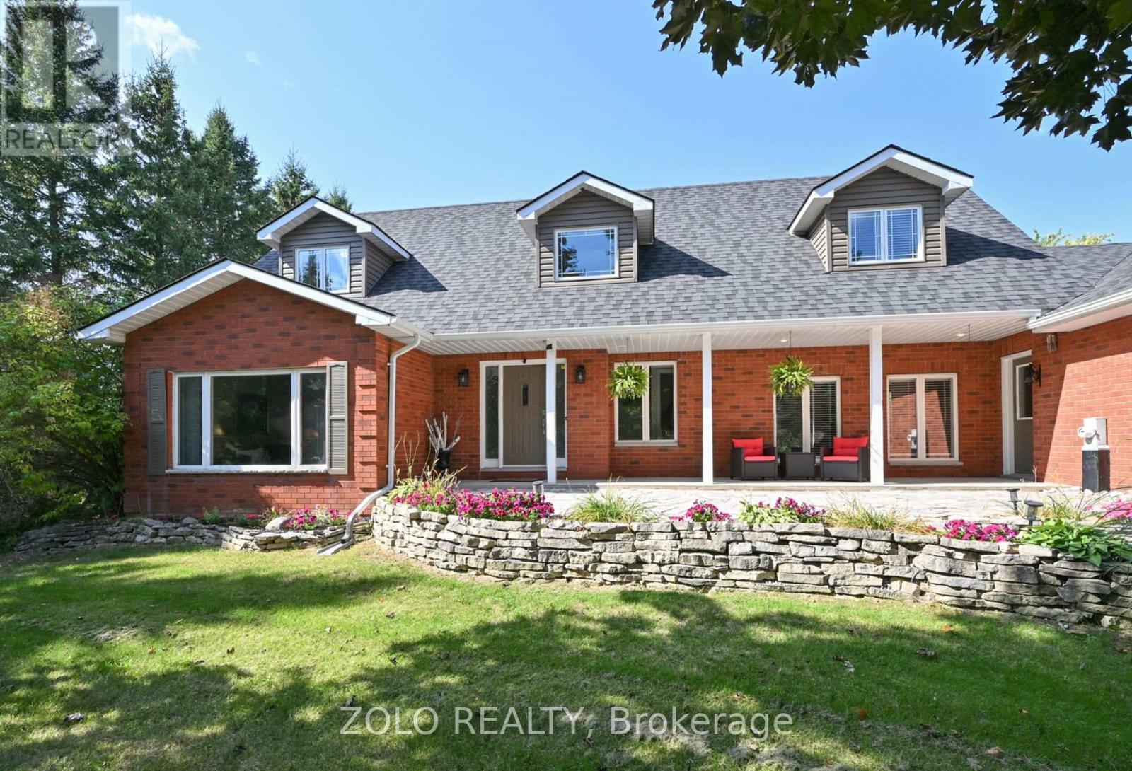 2038 Snow Valley Road, Springwater (Snow Valley), Ontario  L9X 1J6 - Photo 4 - S12417241