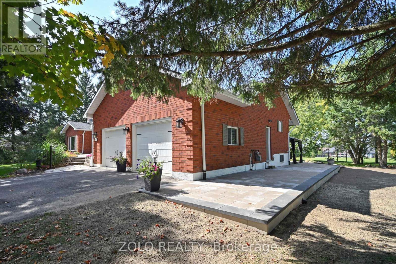 2038 Snow Valley Road, Springwater (Snow Valley), Ontario  L9X 1J6 - Photo 6 - S12417241