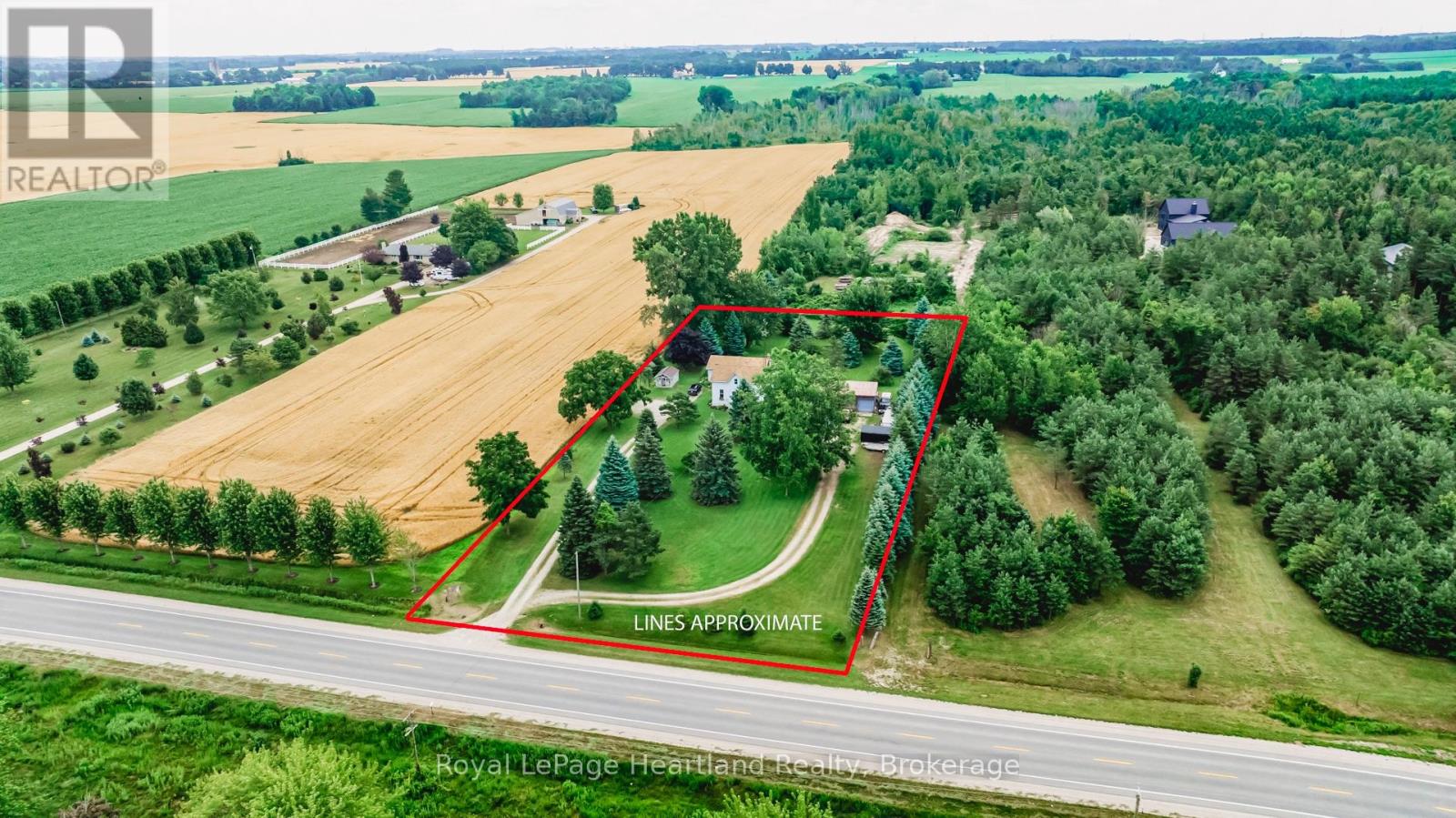 79460 Bluewater Highway, Central Huron, Ontario  N7A 3X8 - Photo 3 - X12417287