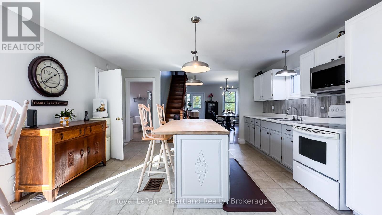 79460 Bluewater Highway, Central Huron, Ontario  N7A 3X8 - Photo 4 - X12417287
