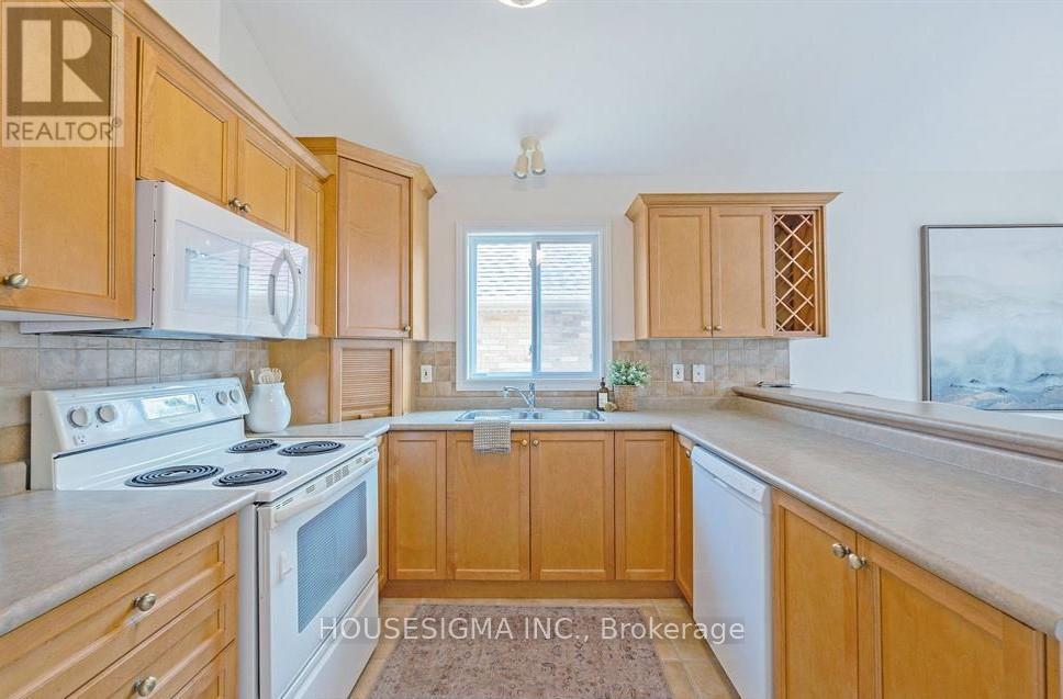 925 Silversmith Street, London North, Ontario  N6H 5T5 - Photo 15 - X12417281