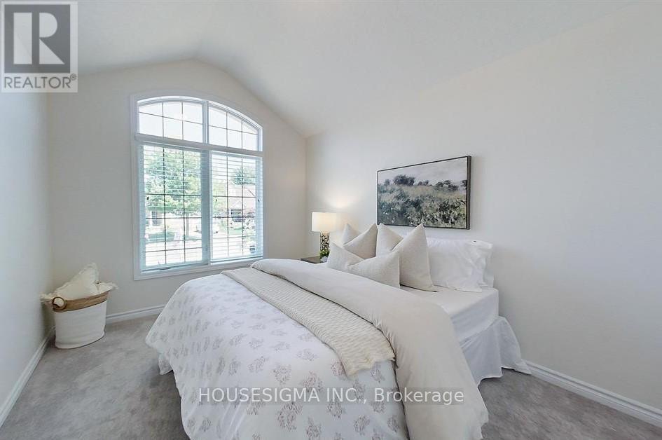 925 Silversmith Street, London North, Ontario  N6H 5T5 - Photo 25 - X12417281