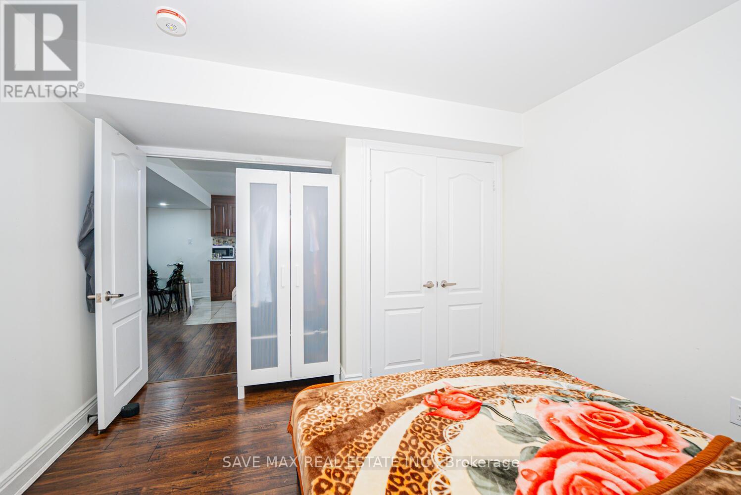 4 Hanbury Crescent, Brampton, Ontario  L6X 5N6 - Photo 41 - W12417230