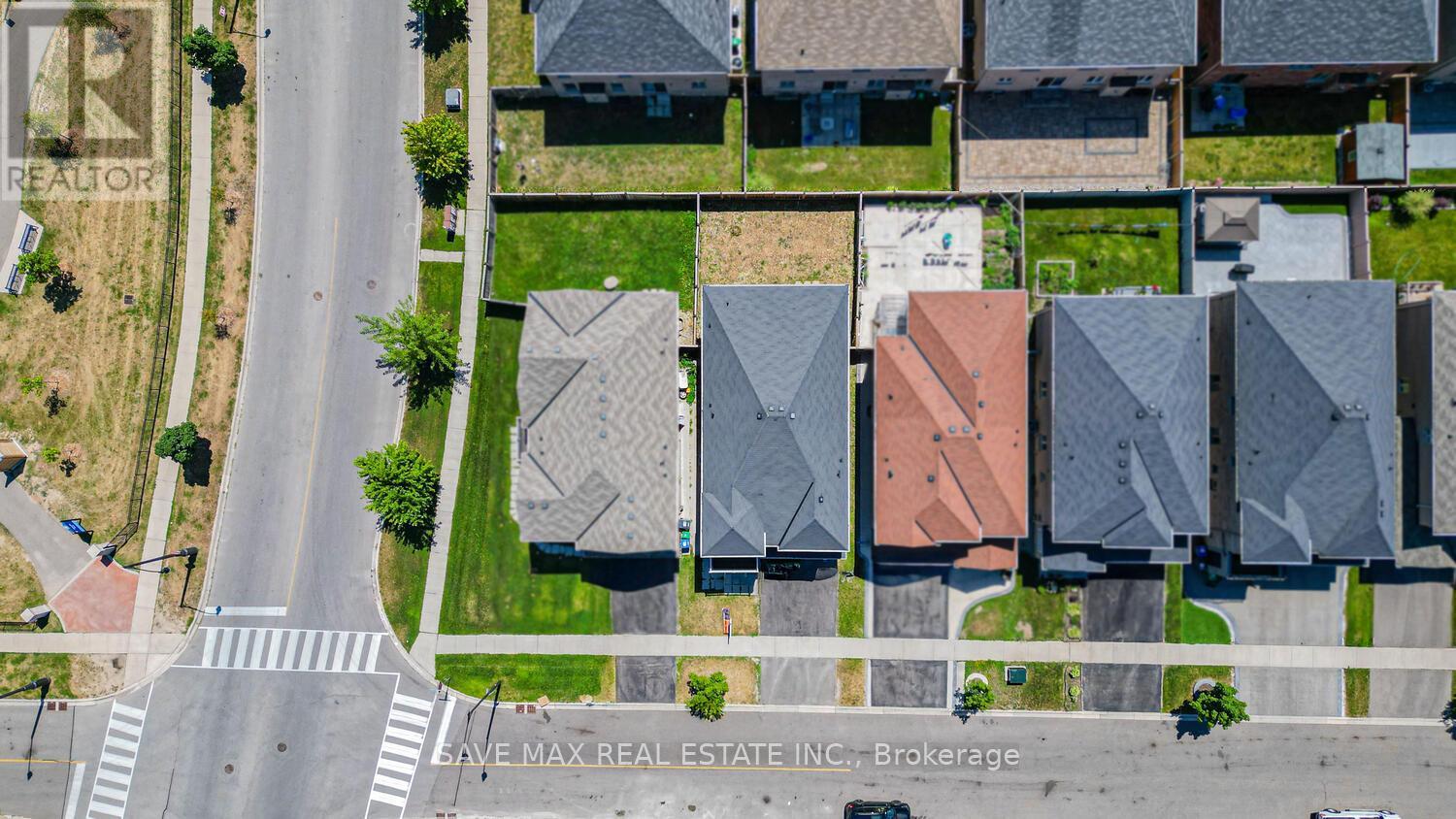4 Hanbury Crescent, Brampton, Ontario  L6X 5N6 - Photo 45 - W12417230