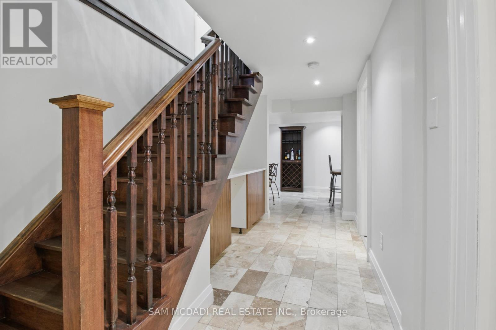 2788 Tallberg Court, Mississauga, Ontario  L5J 1T1 - Photo 32 - W12417237