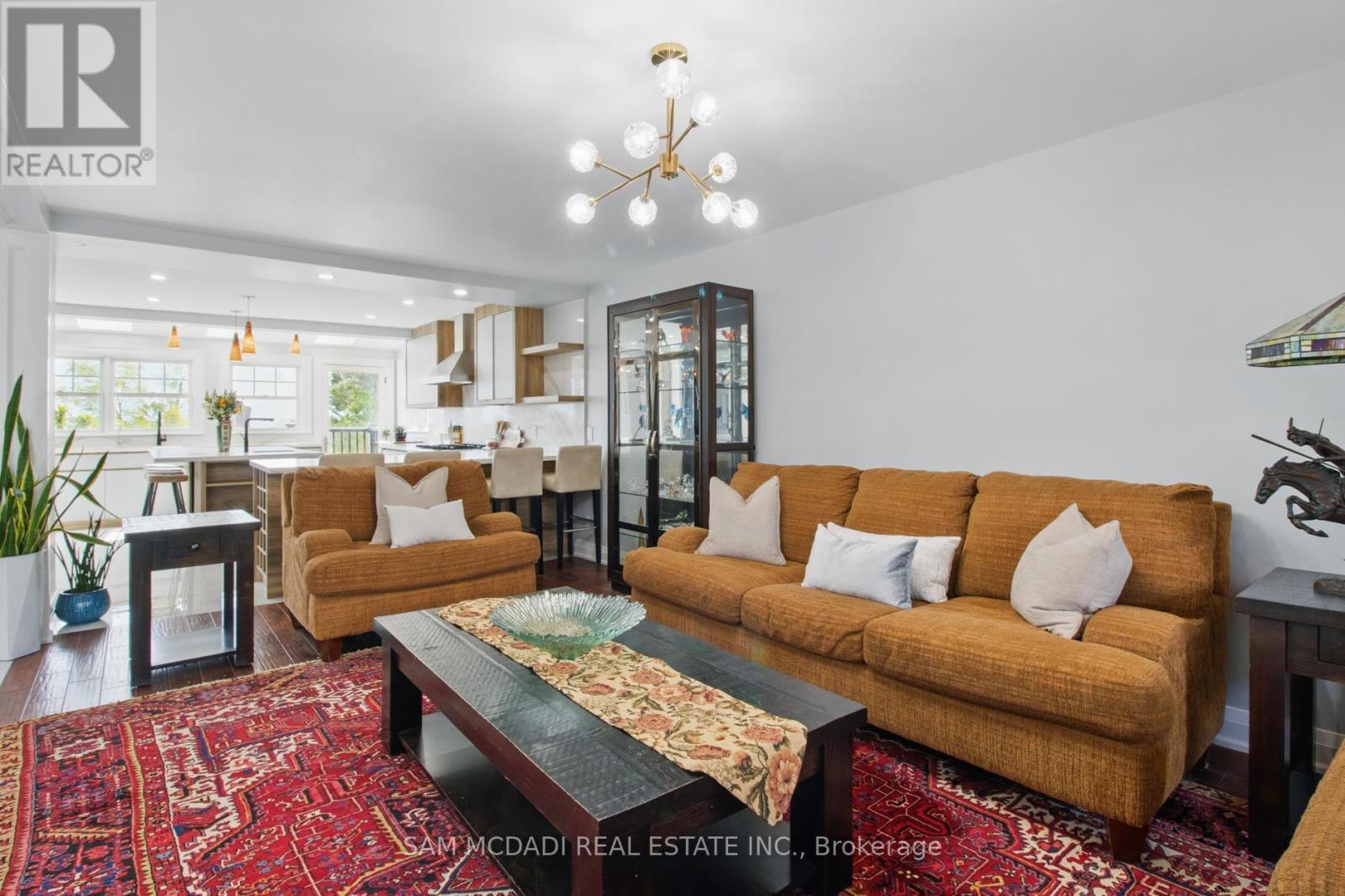 2788 Tallberg Court, Mississauga, Ontario  L5J 1T1 - Photo 6 - W12417237