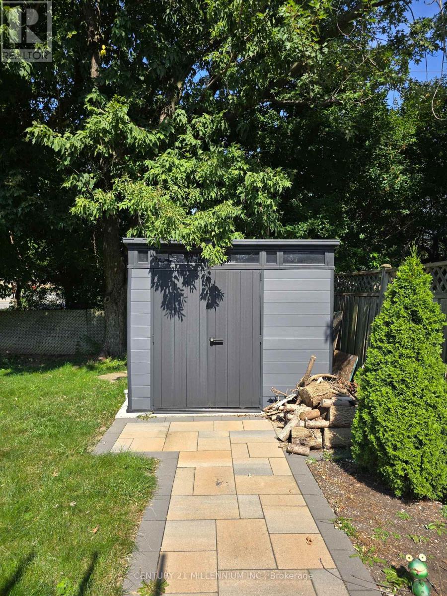 51 Mancroft Crescent, Brampton (Central Park), Ontario  L6S 2V2 - Photo 38 - W12417238