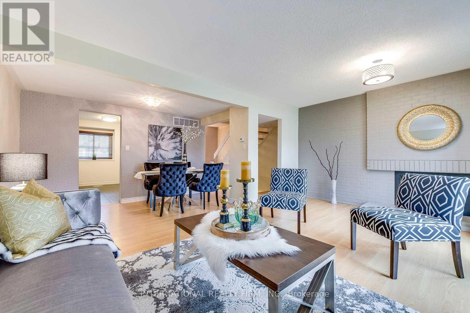 15 - 6855 Glen Erin Drive, Mississauga (Meadowvale), Ontario  L5N 1P6 - Photo 5 - W12417260