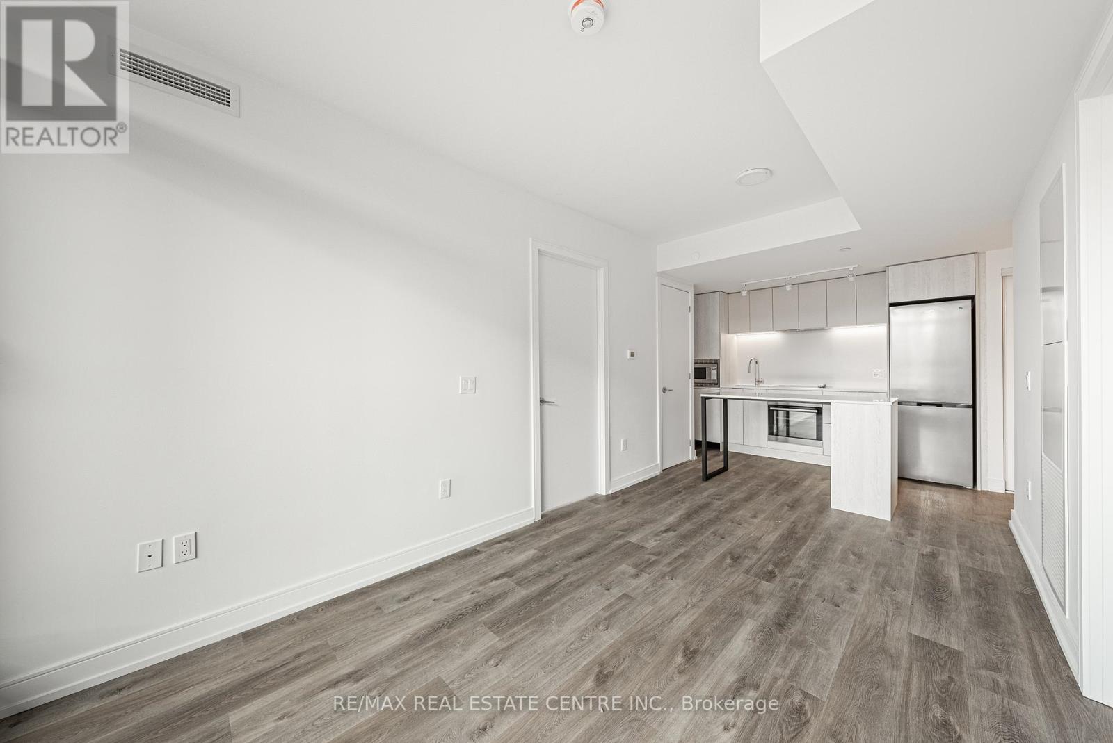 511 - 1 Jarvis Street, Hamilton (Beasley), Ontario  L8R 3J2 - Photo 10 - X12417263