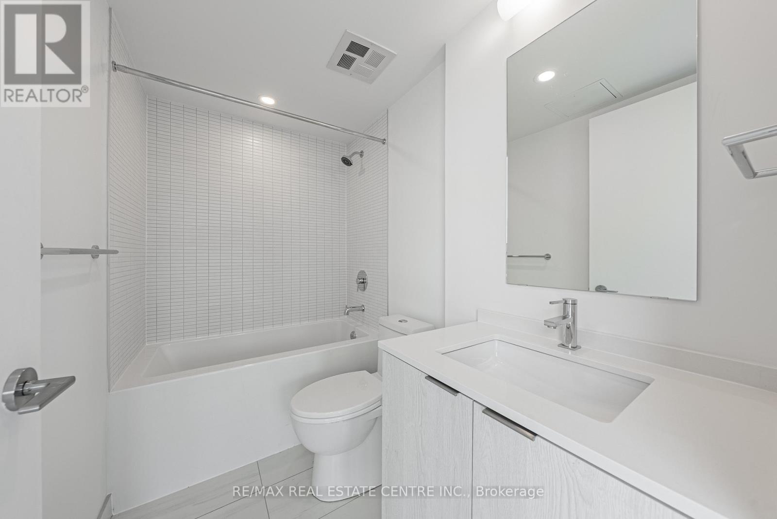 511 - 1 Jarvis Street, Hamilton (Beasley), Ontario  L8R 3J2 - Photo 19 - X12417263