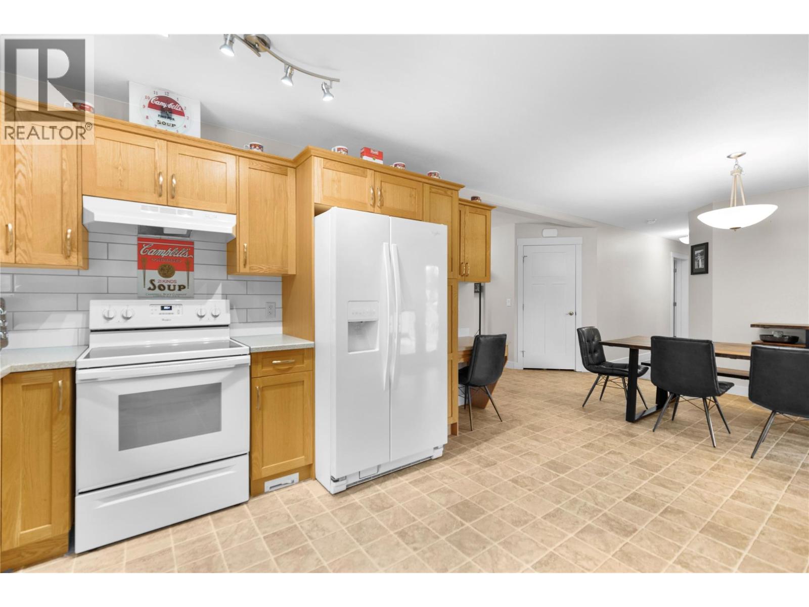 4897 Lodgepole Road, Barriere, British Columbia  V0E 1E0 - Photo 8 - 10346910