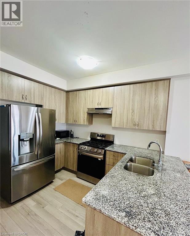 585 Colborne Street Unit# 302, Brantford, Ontario  N3S 0K4 - Photo 2 - 40771628