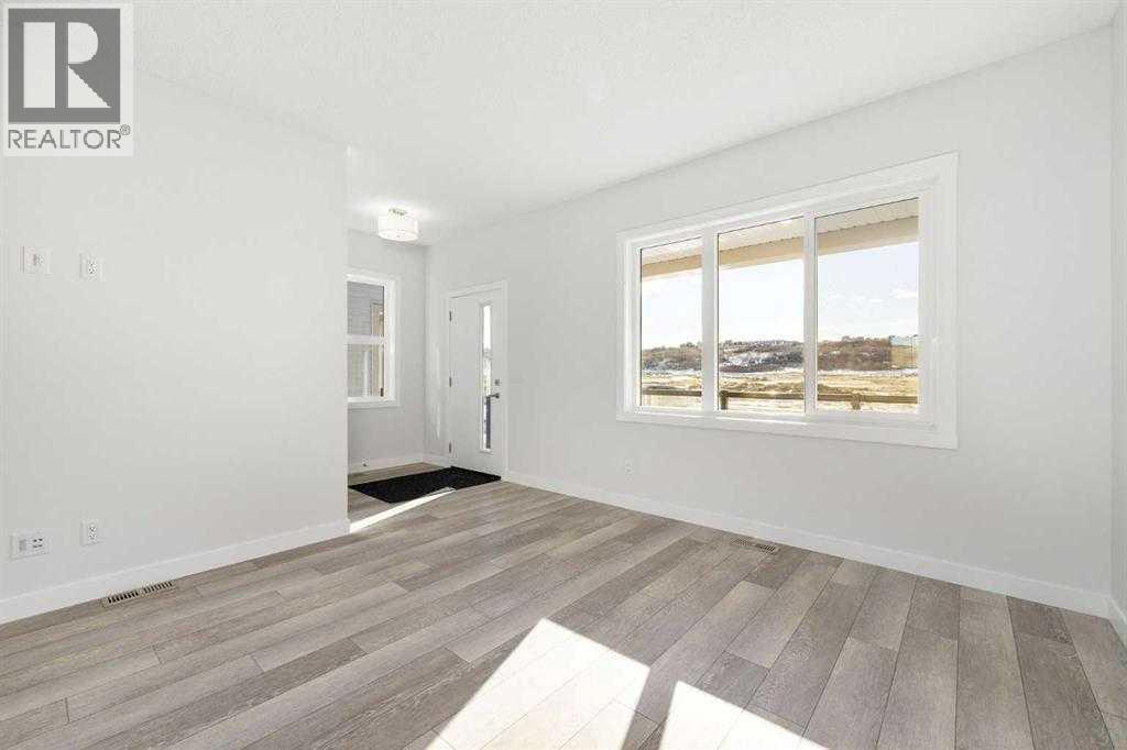526 Wolf Willow Boulevard Se, Calgary, Alberta  T2X 5P7 - Photo 3 - A2251990