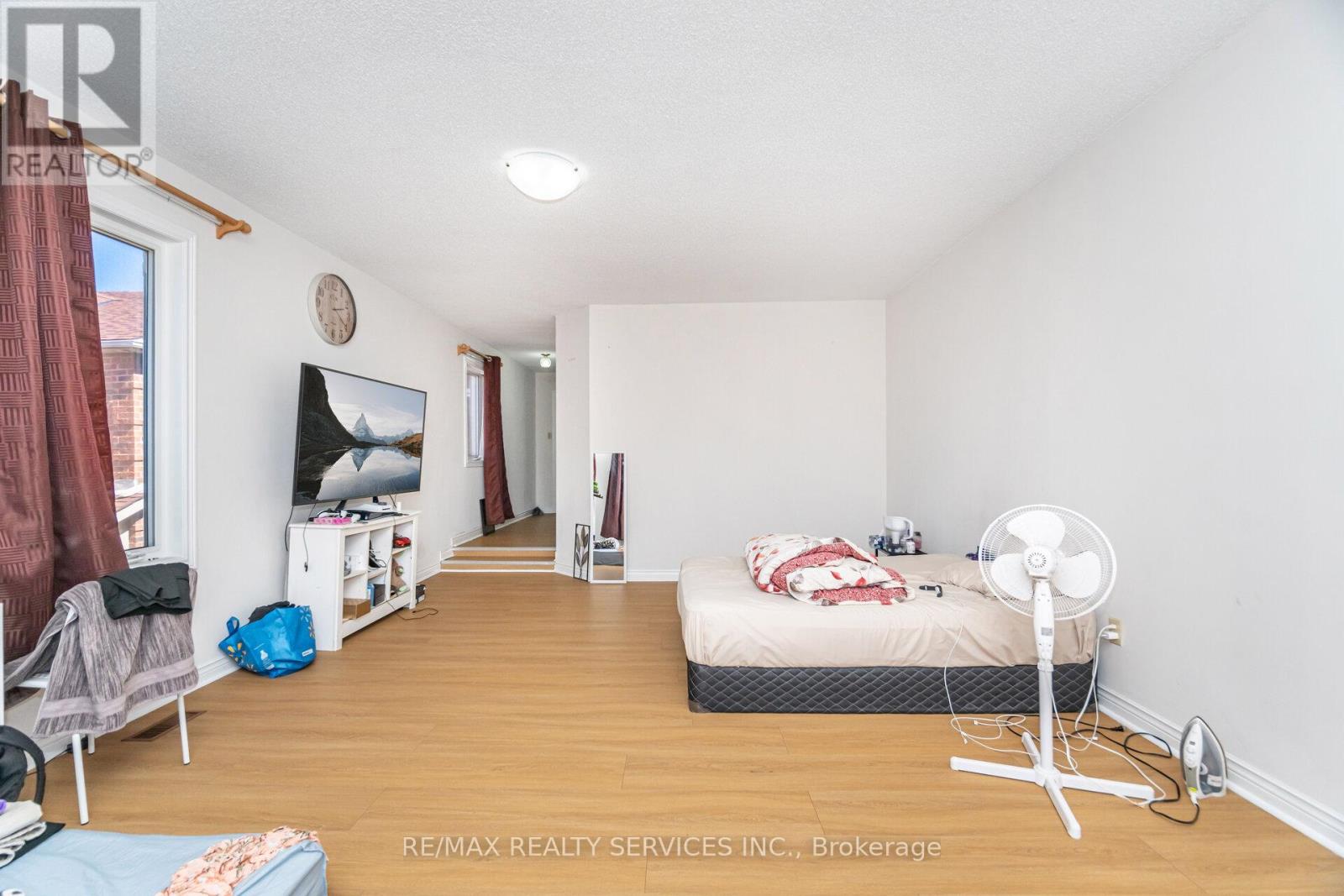 120 Leeward Drive, Brampton, Ontario  L6S 5V9 - Photo 25 - W12417292