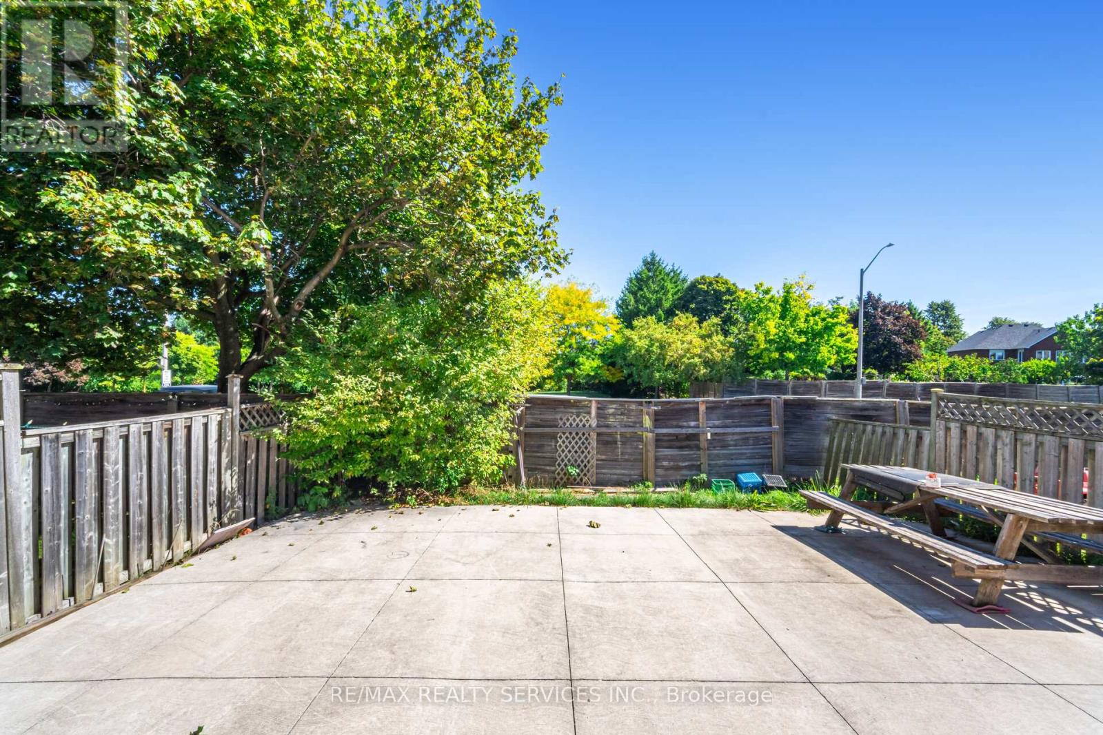 120 Leeward Drive, Brampton, Ontario  L6S 5V9 - Photo 44 - W12417292