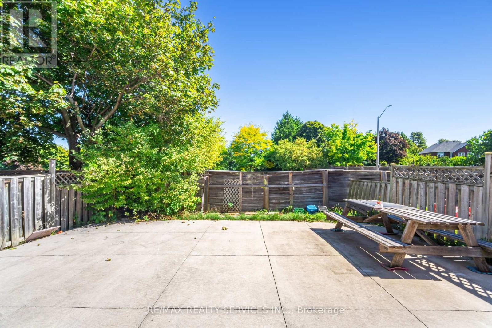 120 Leeward Drive, Brampton, Ontario  L6S 5V9 - Photo 46 - W12417292