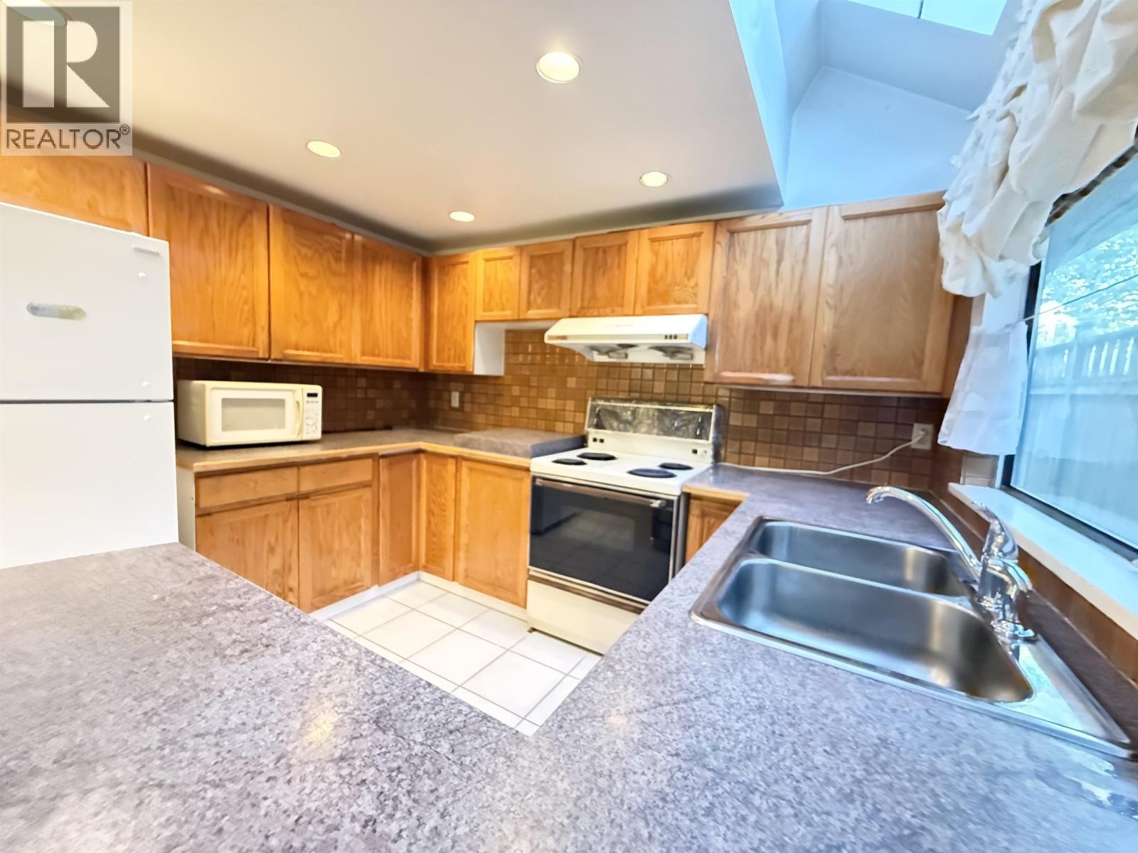 9160 Maskall Drive, Richmond, British Columbia  V7E 5J3 - Photo 16 - R3043245