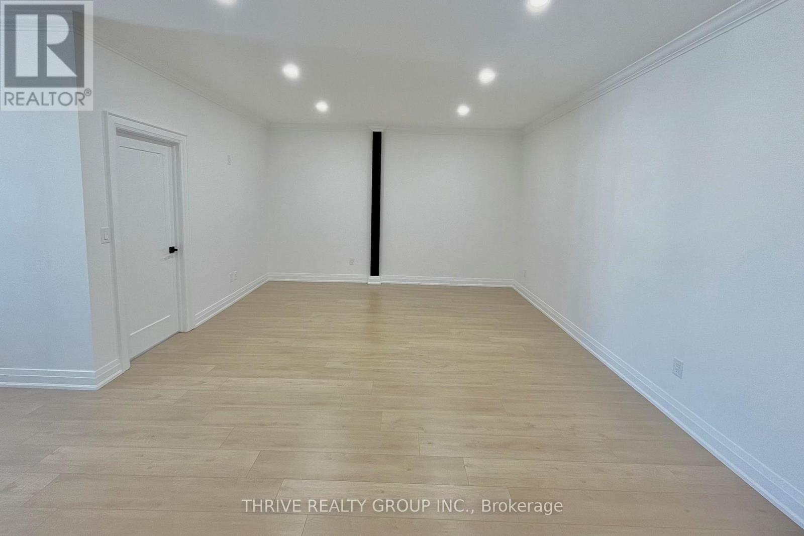 9 - 16 Hincks Street, St. Thomas, Ontario  N5R 5Z2 - Photo 6 - X12330309