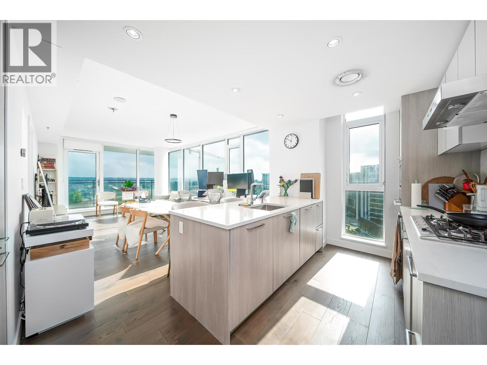 1503 3331 No. 3 Road, Richmond, British Columbia  V5H 2A7 - Photo 27 - R3043734