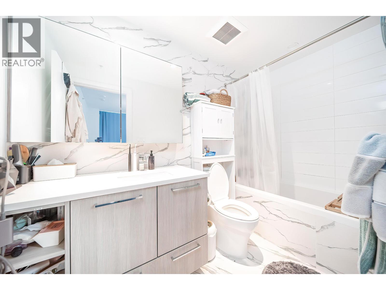 1503 3331 No. 3 Road, Richmond, British Columbia  V5H 2A7 - Photo 39 - R3043734