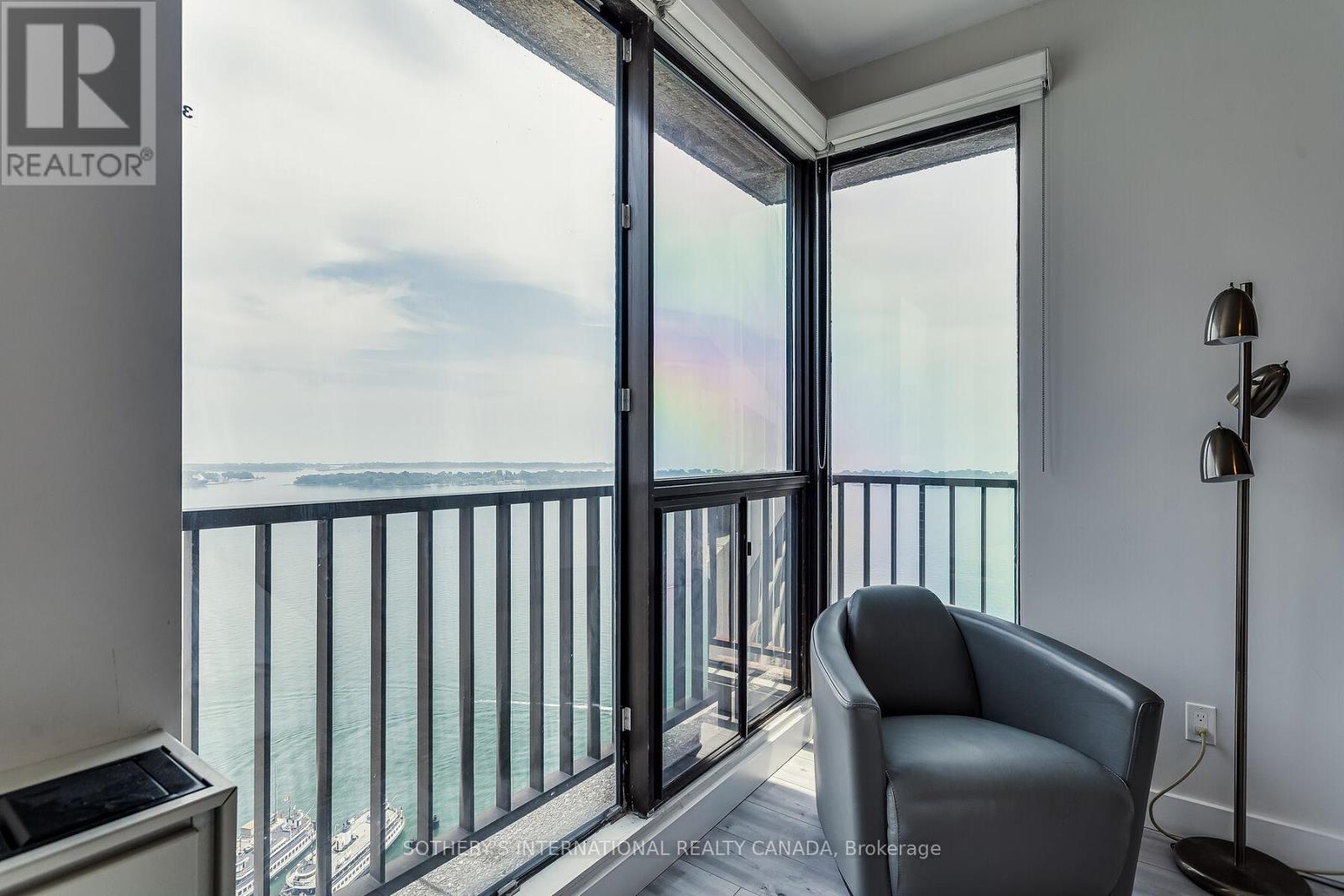 3408 - 33 Harbour Square, Toronto, Ontario  M5J 2G2 - Photo 24 - C12417306