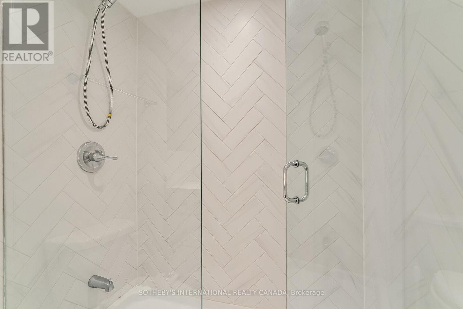 3408 - 33 Harbour Square, Toronto, Ontario  M5J 2G2 - Photo 28 - C12417306