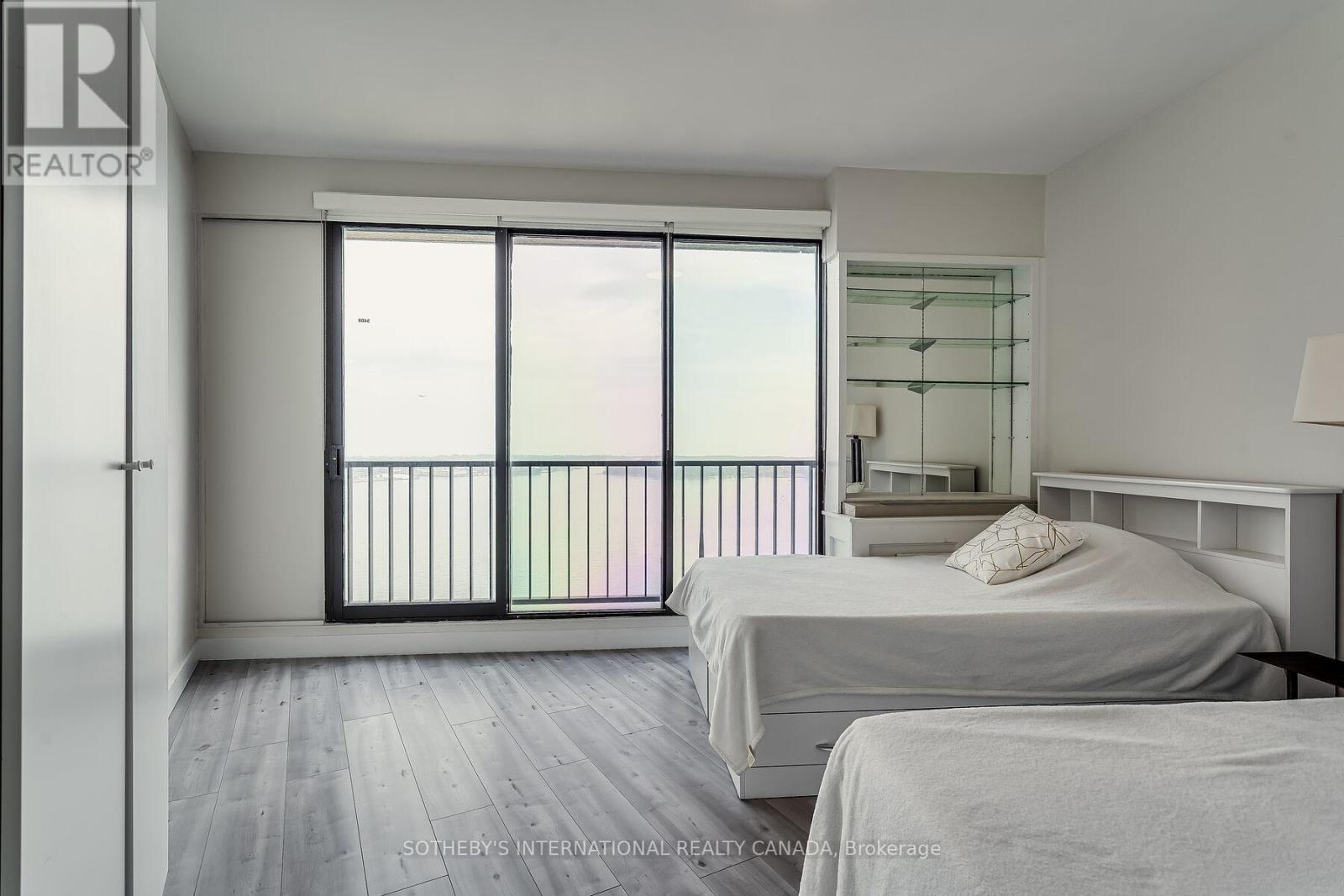 3408 - 33 Harbour Square, Toronto, Ontario  M5J 2G2 - Photo 29 - C12417306