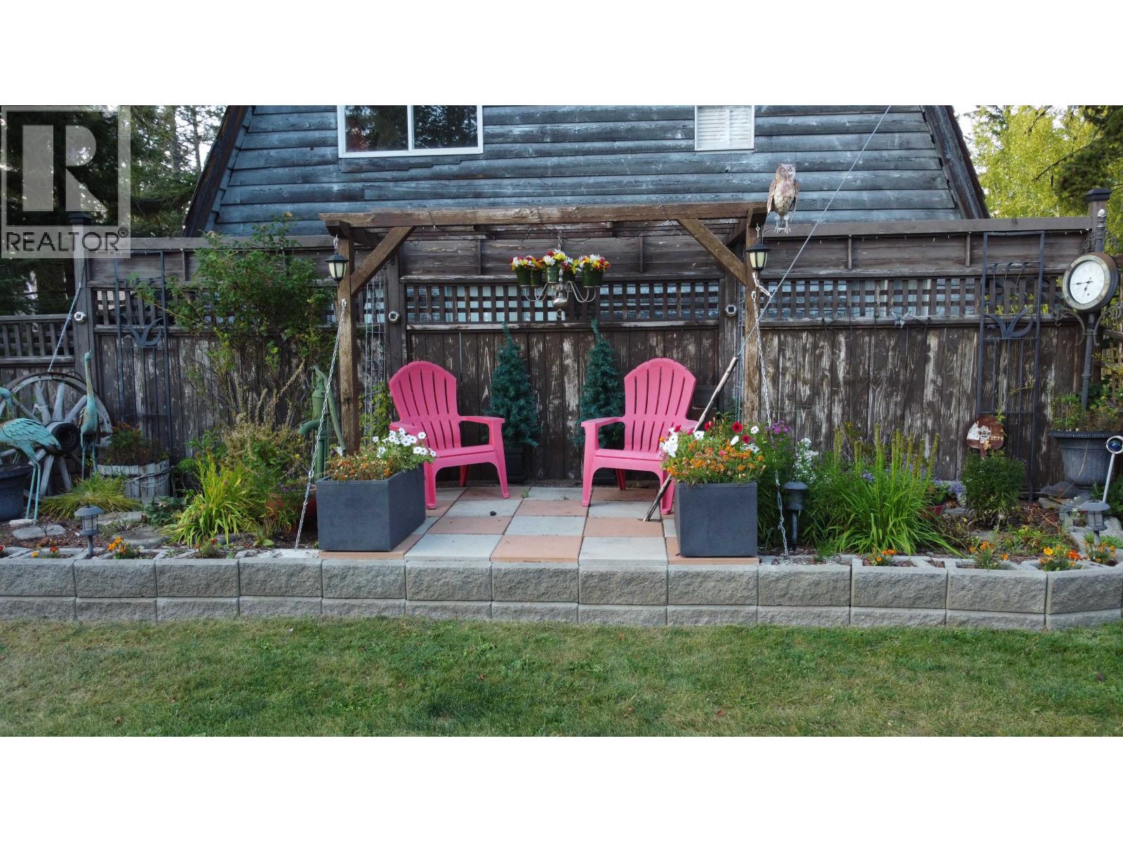 4782 Telqua Drive, 108 Mile Ranch, British Columbia  V0K 2Z0 - Photo 5 - R3050322