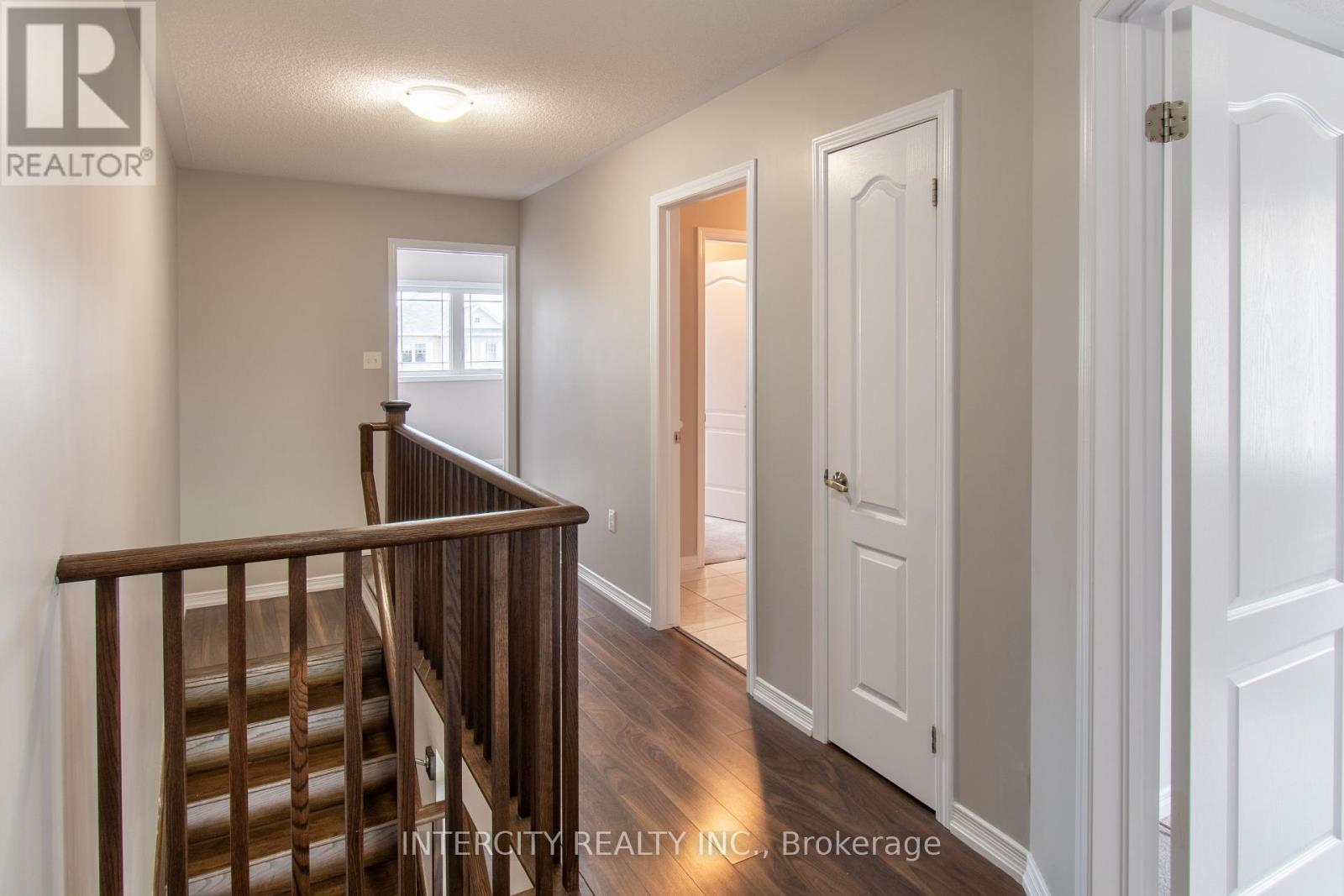191 Diana Drive, Orillia, Ontario  L3V 8J8 - Photo 7 - S12417300