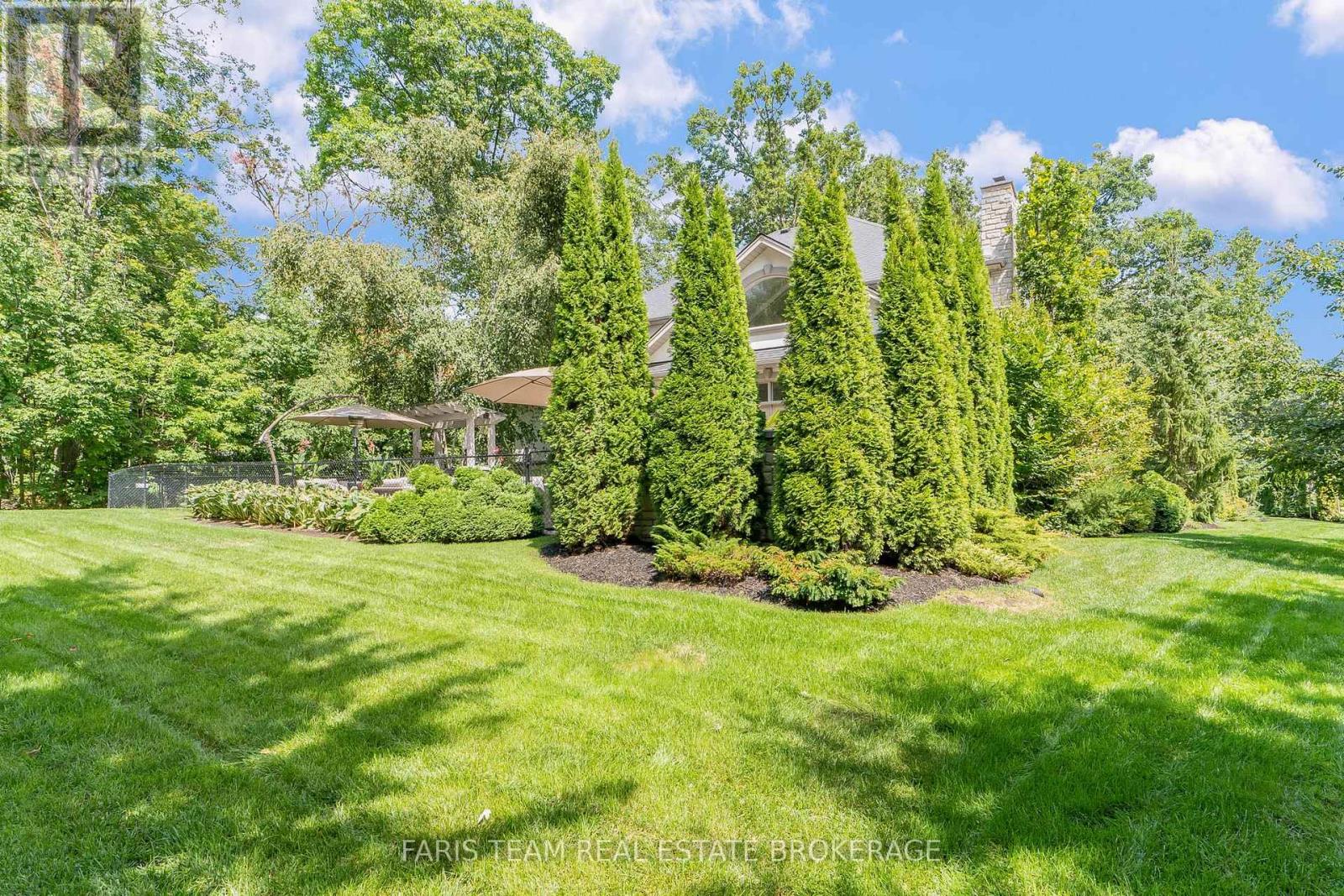 6 Georgina Drive, Barrie, Ontario  L4M 1E9 - Photo 45 - S12417308