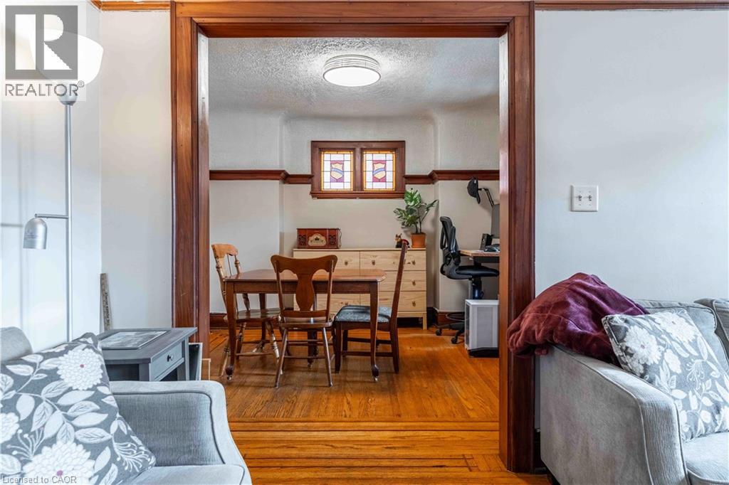 228 Province Street S, Hamilton, Ontario  L8K 2L7 - Photo 6 - 40771811