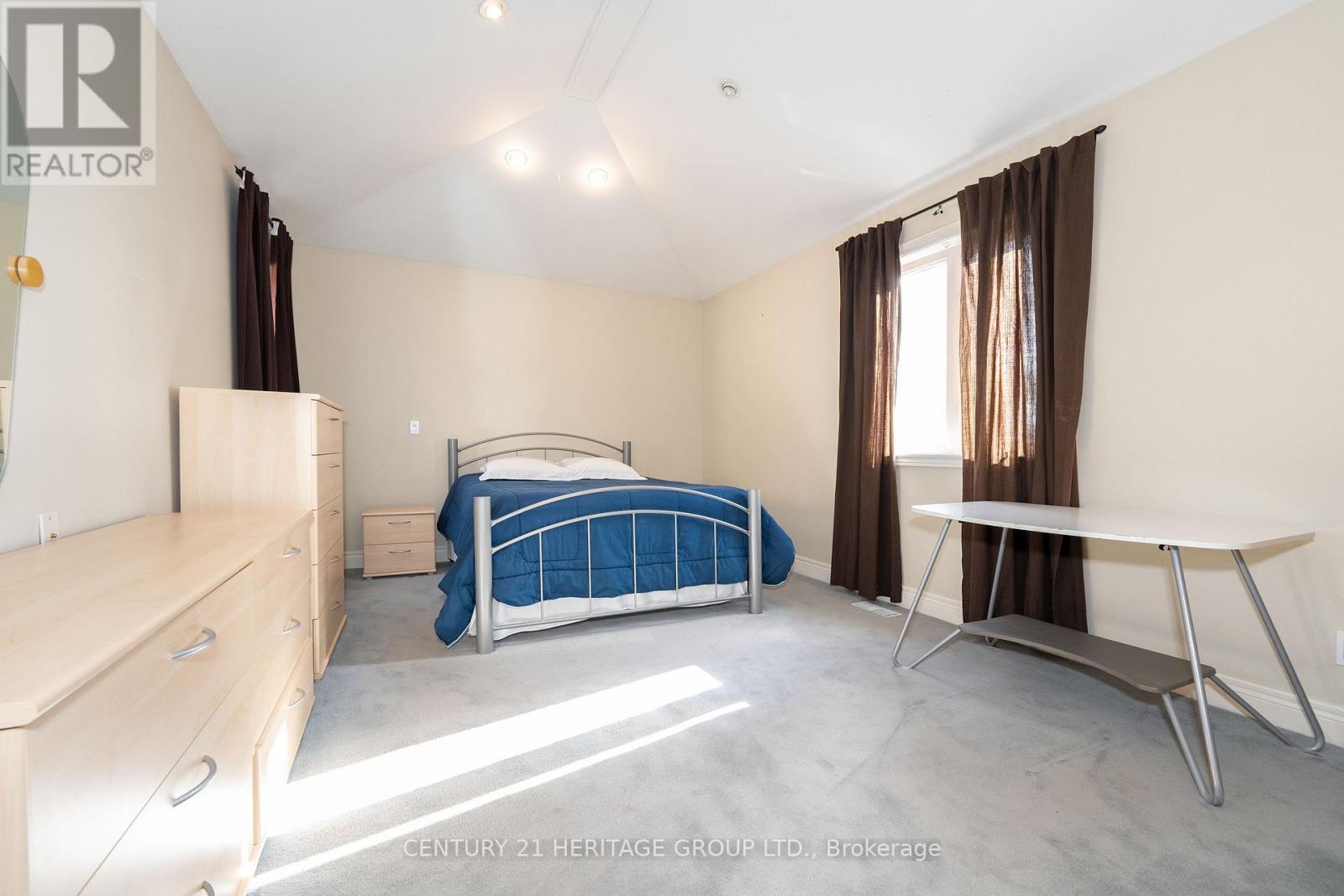 125 Anthony Road, Toronto, Ontario  M3K 1B7 - Photo 19 - W12417320