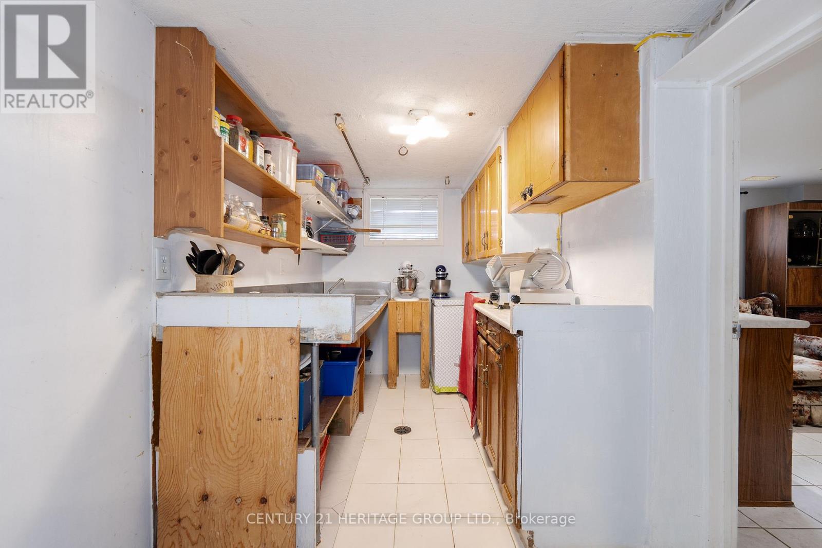 125 Anthony Road, Toronto, Ontario  M3K 1B7 - Photo 26 - W12417320
