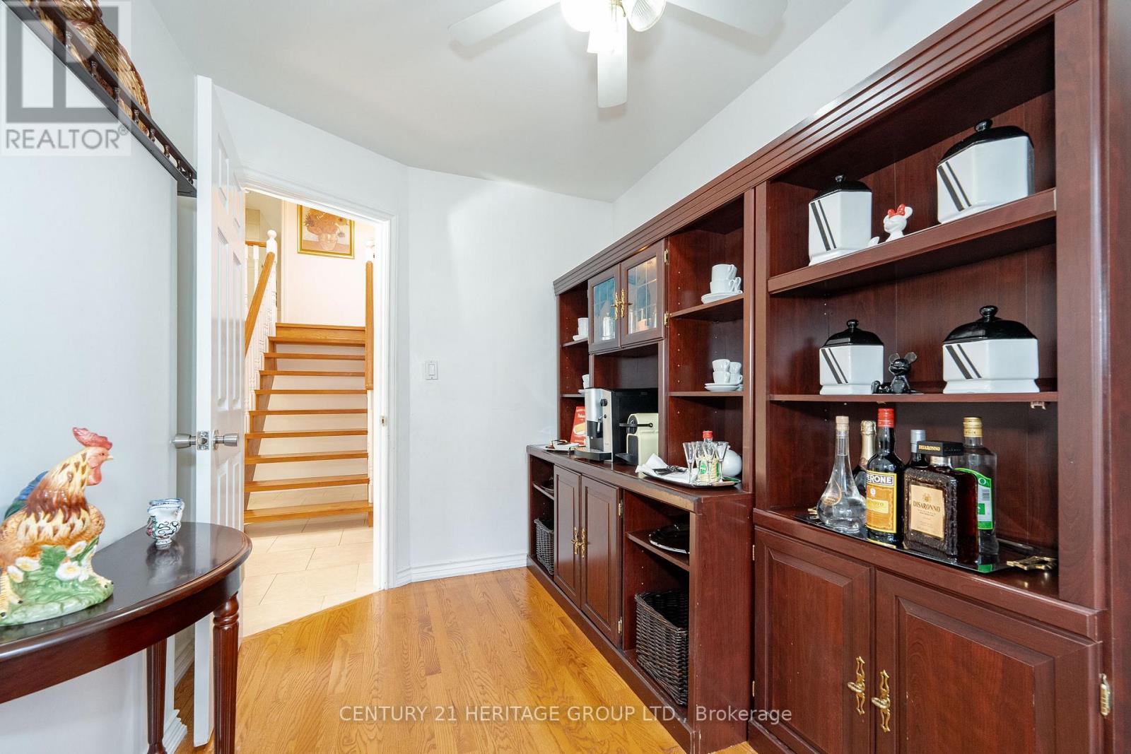 125 Anthony Road, Toronto, Ontario  M3K 1B7 - Photo 6 - W12417320