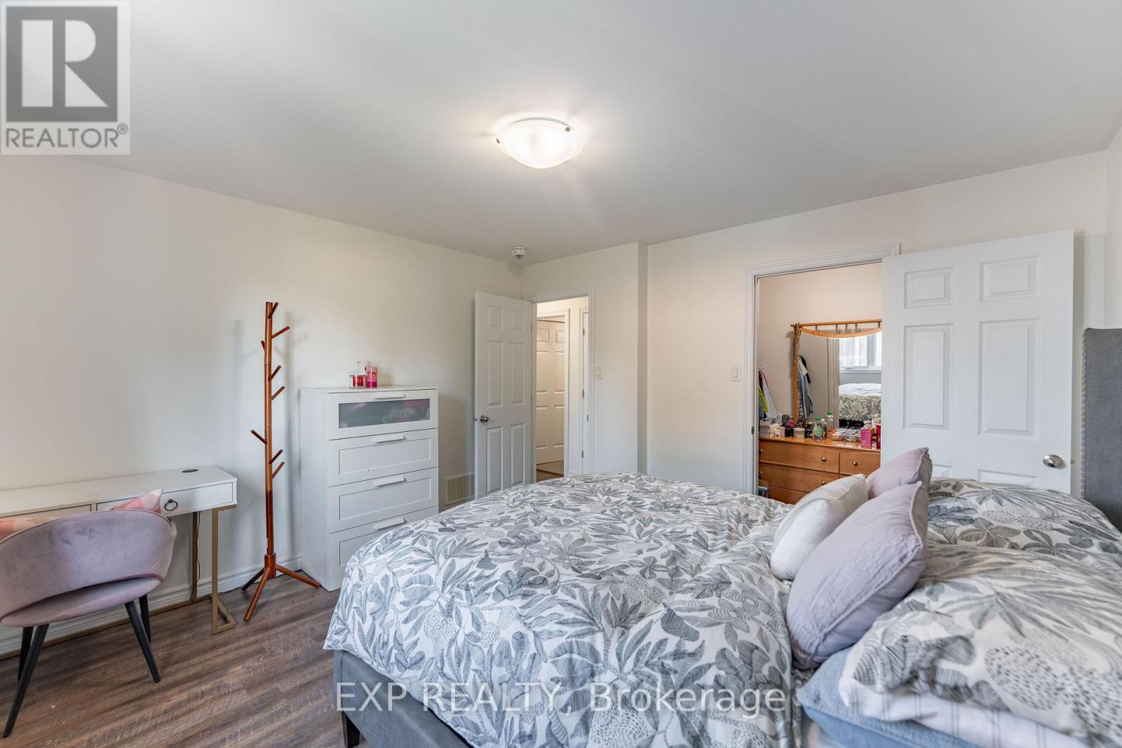 11 Place Madeleine Place, The Nation, Ontario  K0C 2B0 - Photo 21 - X12417339