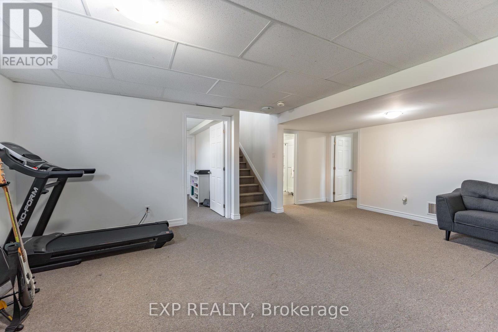 11 Place Madeleine Place, The Nation, Ontario  K0C 2B0 - Photo 23 - X12417339