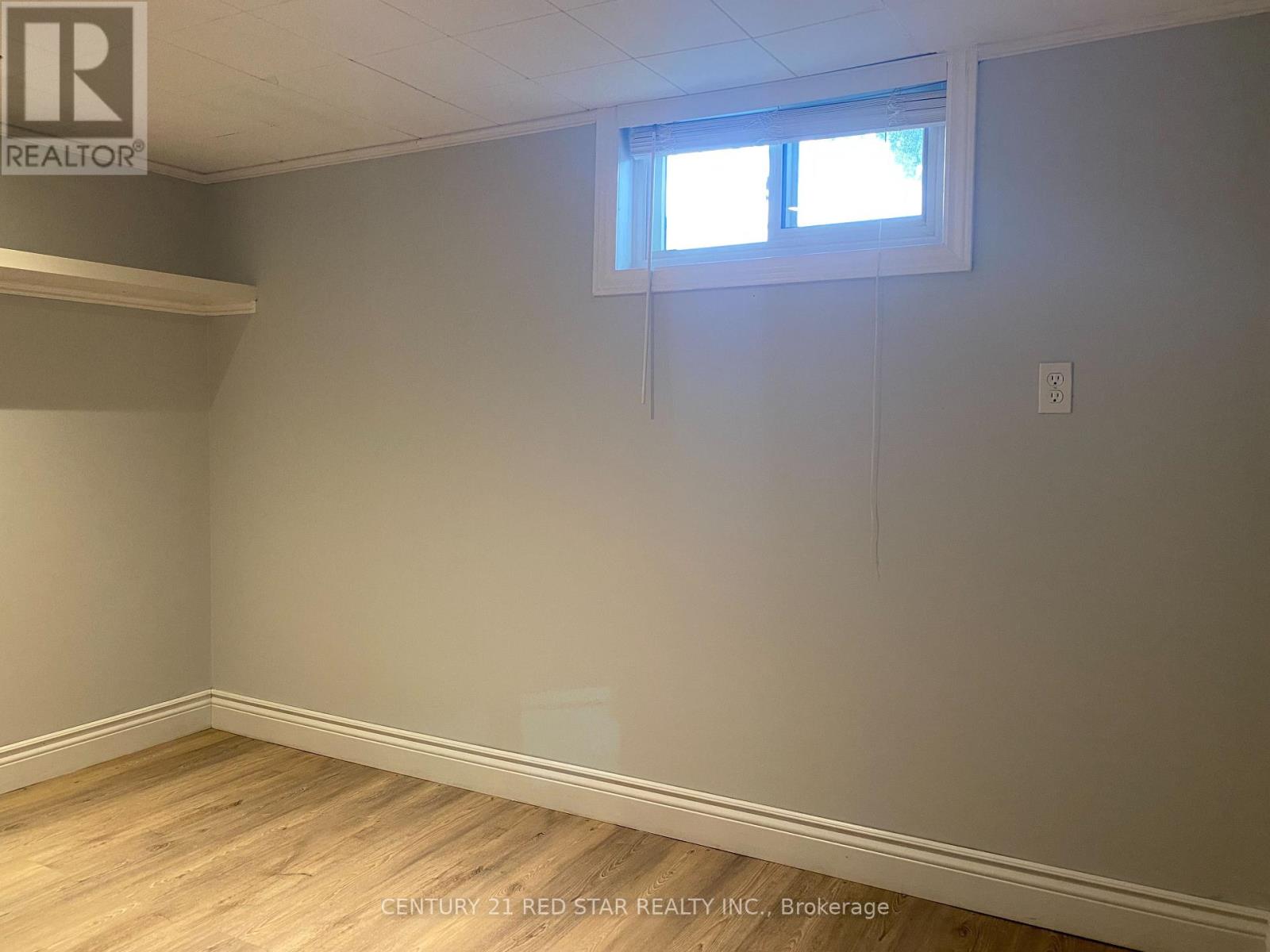 107 Ellis Crescent S, Waterloo, Ontario  N2J 2C1 - Photo 22 - X12389159
