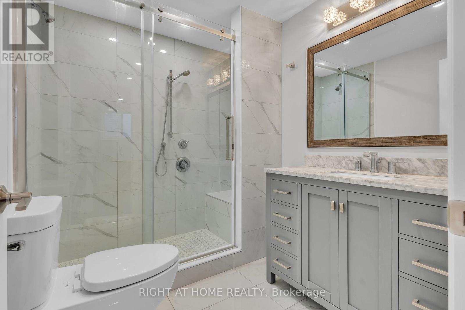 321 Carriage Way, Waterloo, Ontario  N2K 0C2 - Photo 45 - X12417316