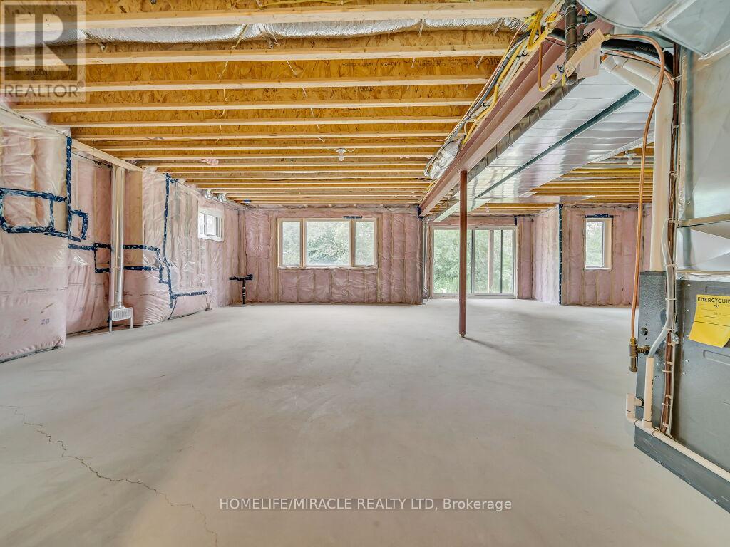 137 Harwood Avenue, Woodstock, Ontario  N4T 0P8 - Photo 37 - X12417321