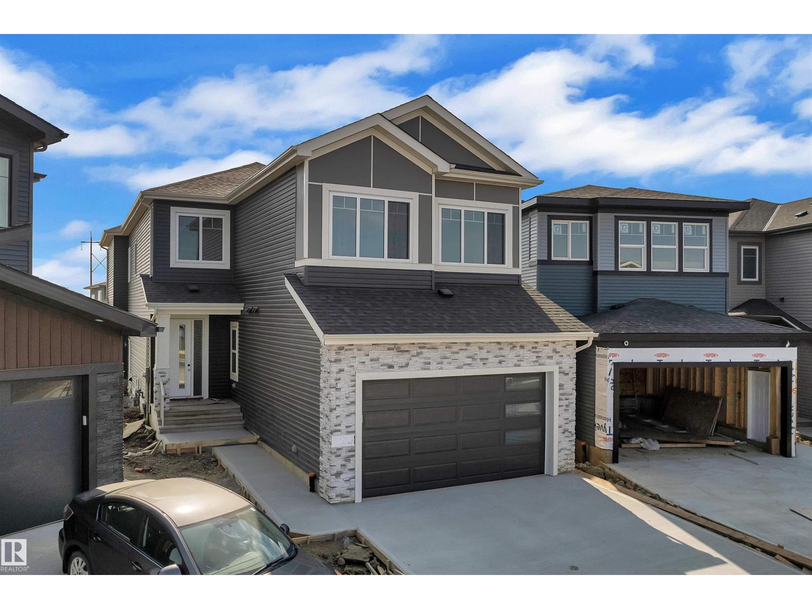 Property at 3503 42 AV image 3