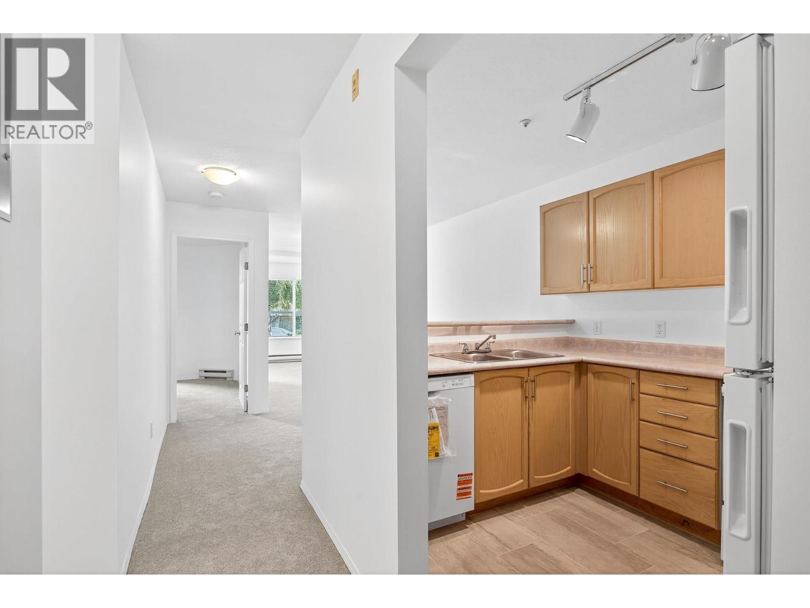 105 2435 Welcher Avenue, Port Coquitlam, British Columbia  V3C 1X8 - Photo 5 - R3047550