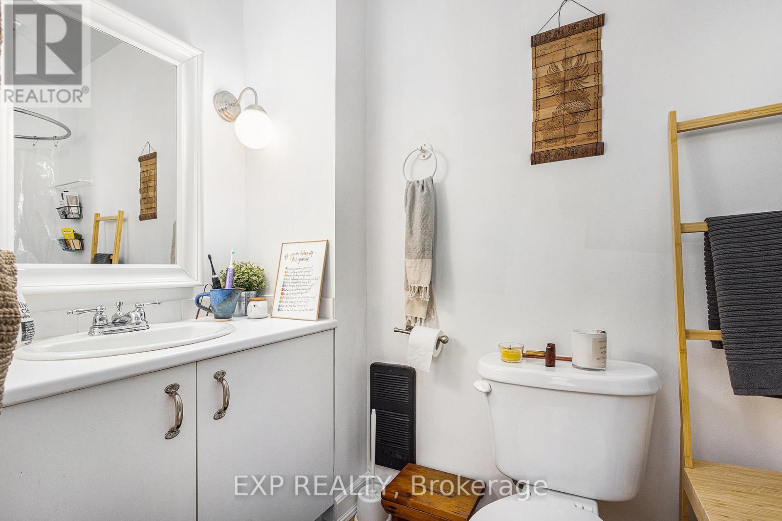 208 Clarence Street, Ottawa, Ontario  K1N 5R1 - Photo 38 - X12417354