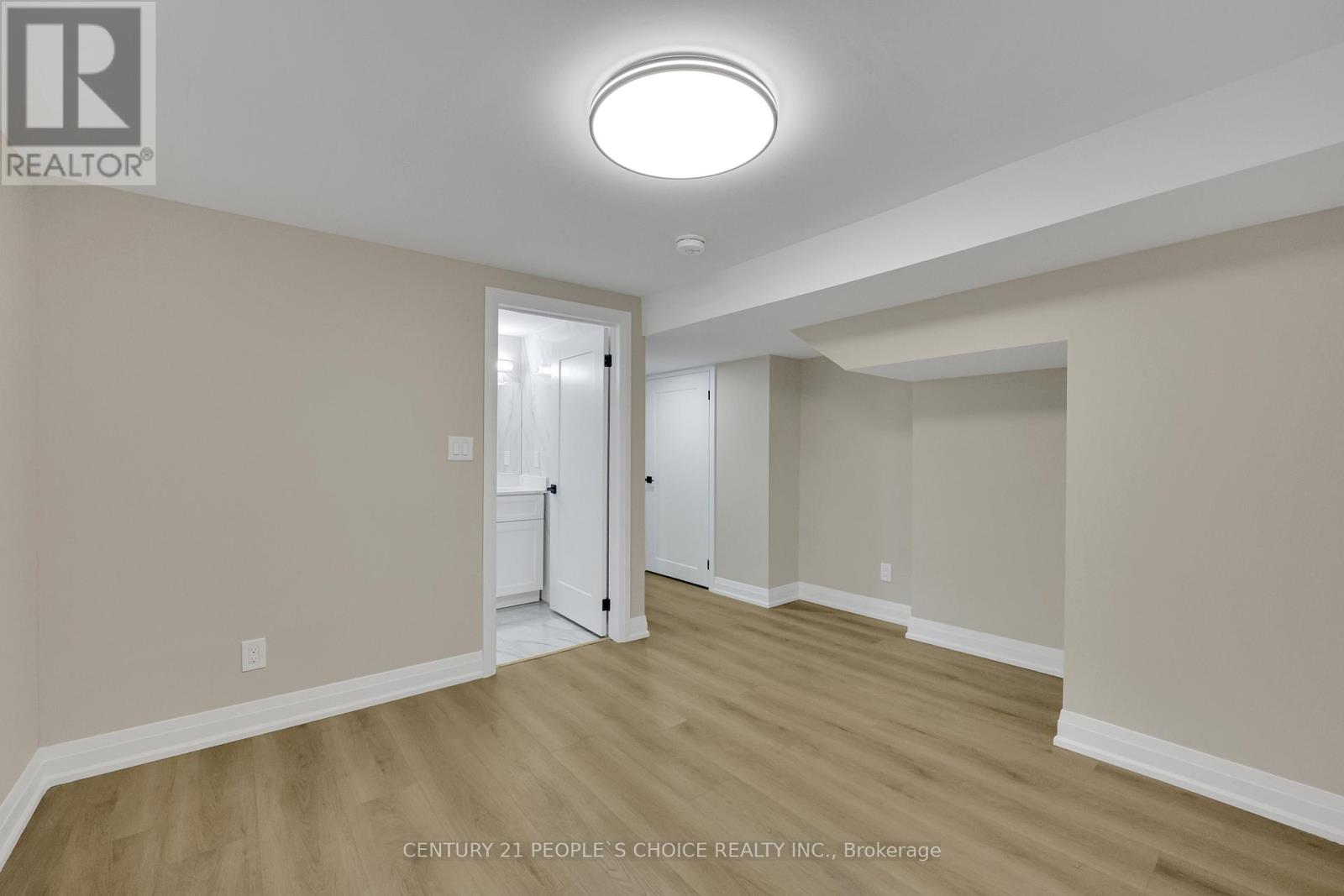 2091 Bridge Road, Oakville, Ontario  L6L 2E8 - Photo 40 - W12305029