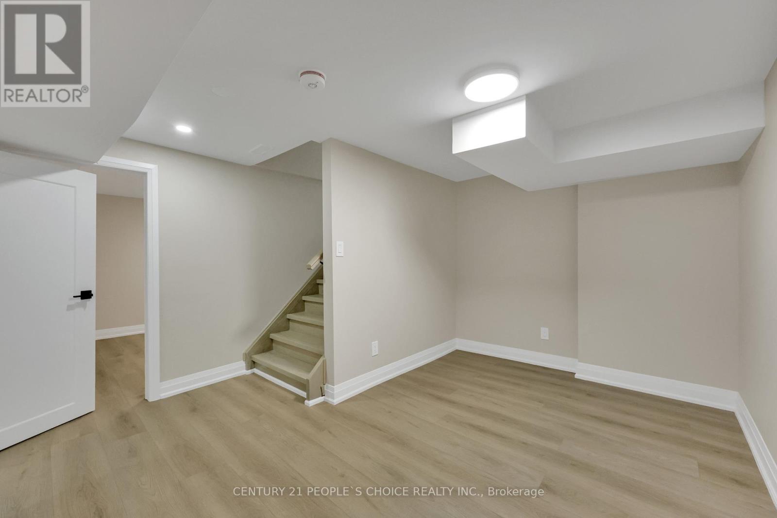 2091 Bridge Road, Oakville, Ontario  L6L 2E8 - Photo 44 - W12305029