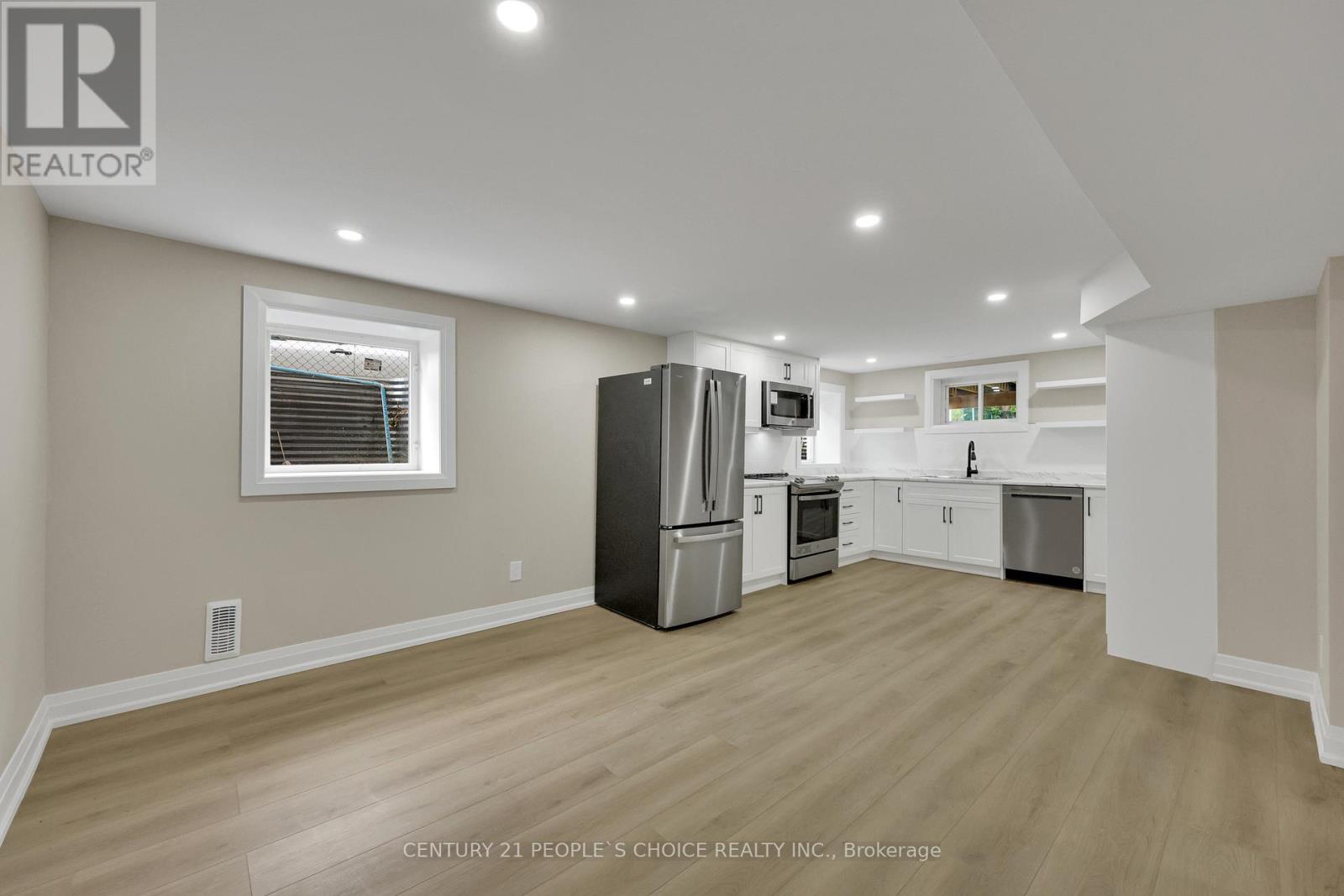 2091 Bridge Road, Oakville, Ontario  L6L 2E8 - Photo 34 - W12305029