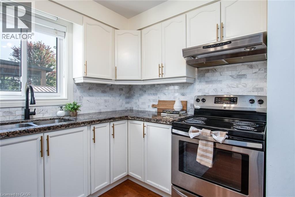 Lorem Ipsum Dolor, Kitchener, Ontario  N2N  - Photo 11 - DEMO28867380