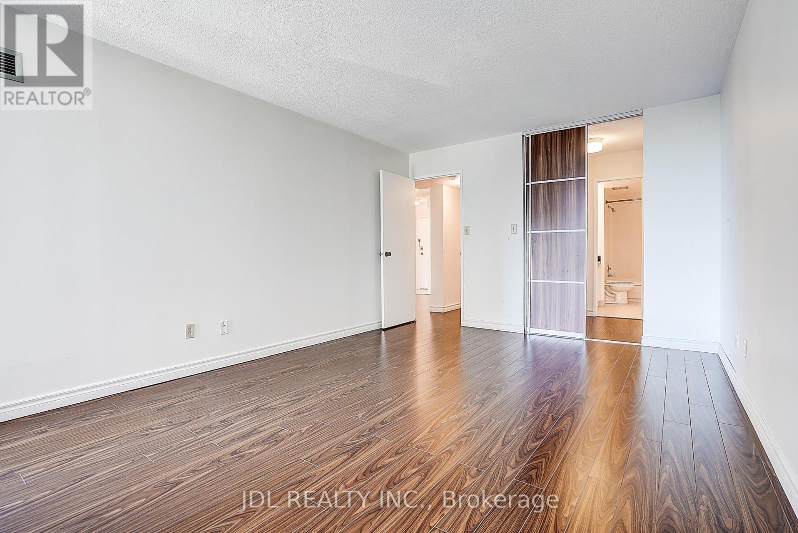 636 - 25 Bamburgh Circle, Toronto (Steeles), Ontario  M1W 3W2 - Photo 13 - E12417342