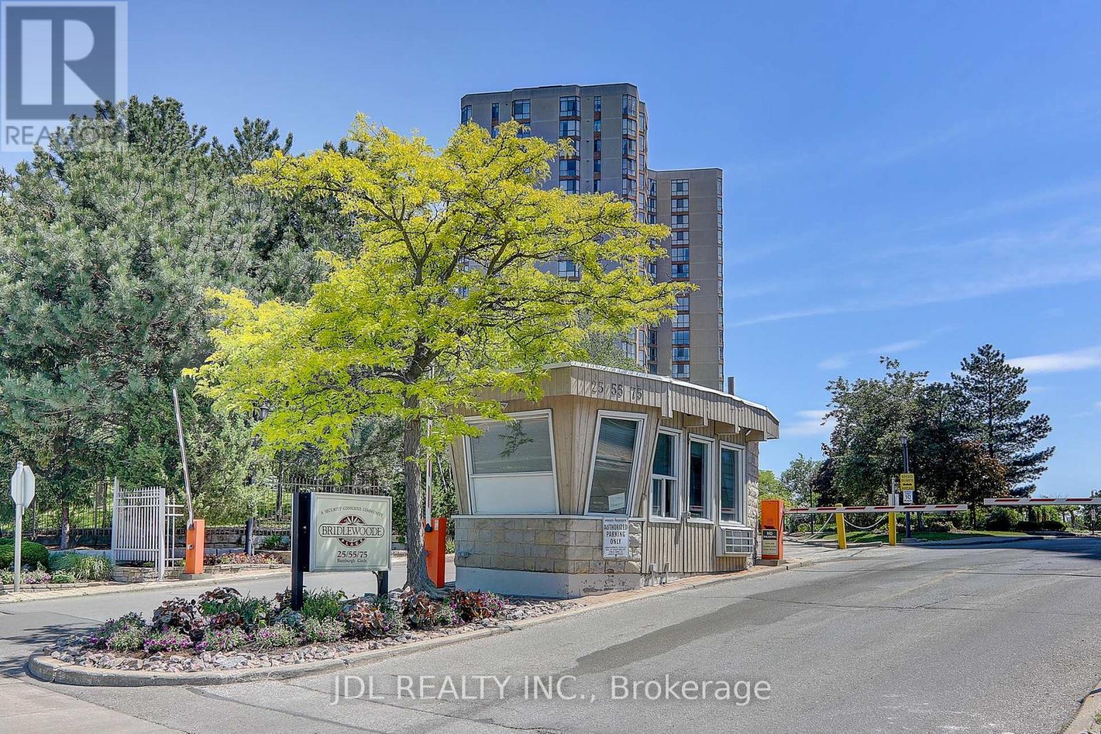 636 - 25 Bamburgh Circle, Toronto (Steeles), Ontario  M1W 3W2 - Photo 23 - E12417342