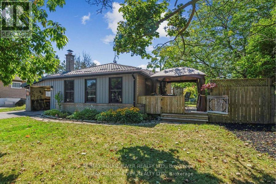 Property at 810 ZATOR AVENUE image 2